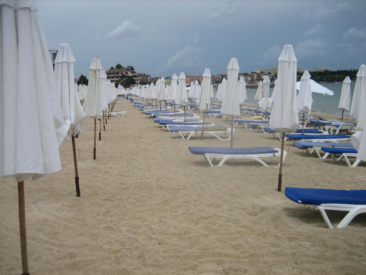 Apartment Lazur By The Sea Ravda Exterior foto