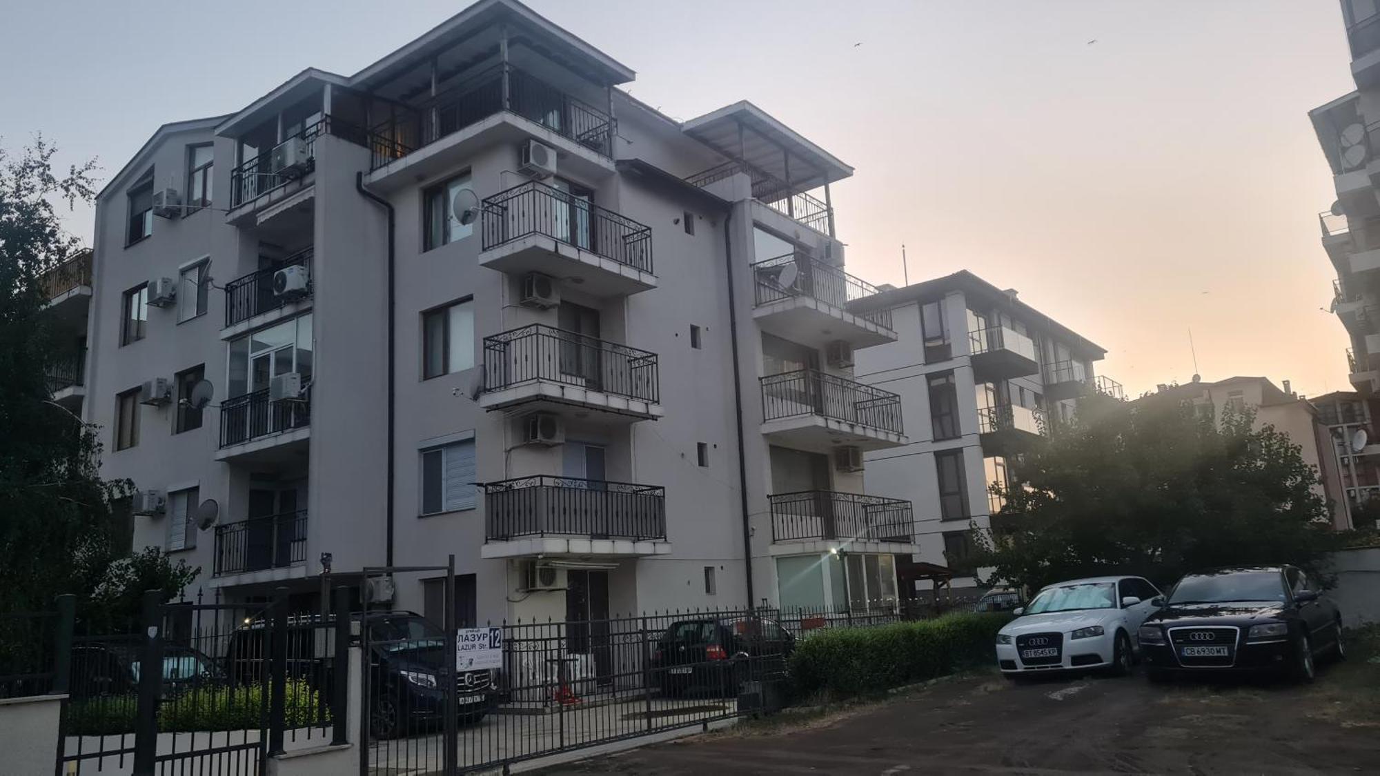 Apartment Lazur By The Sea Ravda Exterior foto
